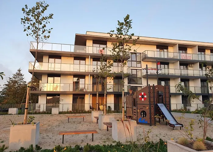 Apartament Perla Zachodu View & Spa Sagaris アパート *